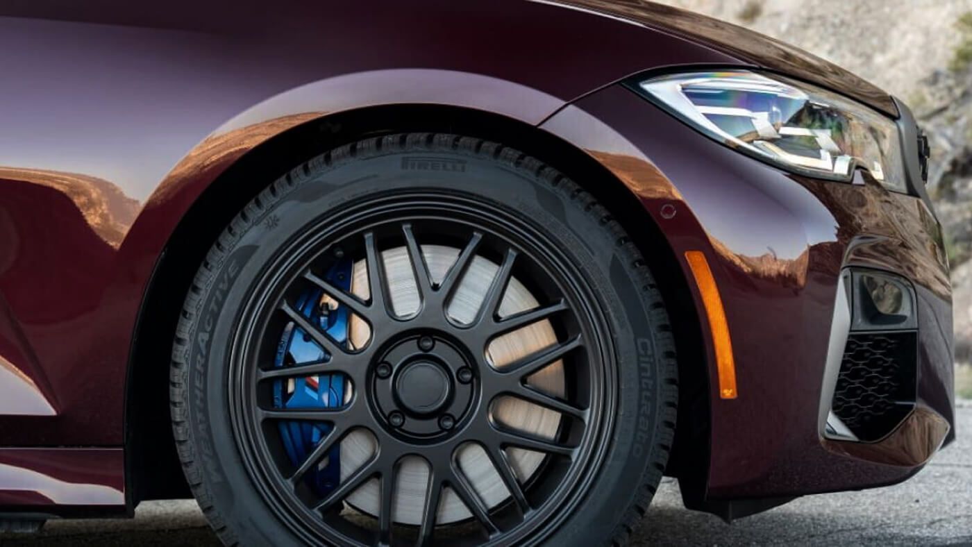 Pirelli Scorpion WeatherActive in action